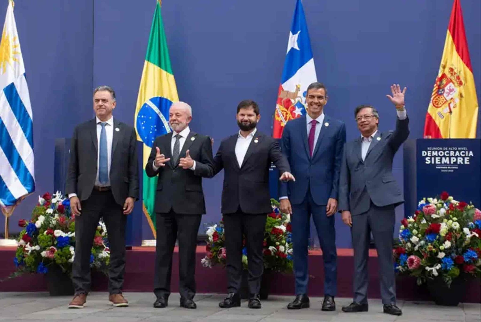 Colombia, Chile, España, México y Brasil expresan su rechazo a las acciones militares de EE. UU. contra el régimen en Venezuela