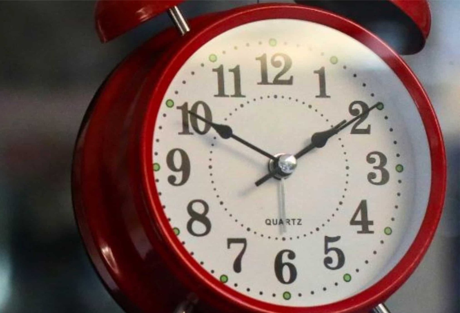 Cambio de hora en Chile: Comienza la cuenta regresiva para retomar el horario de invierno